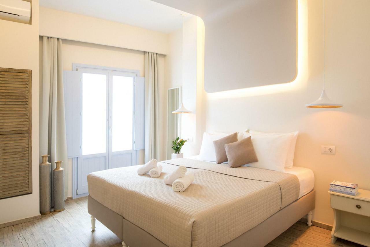 Light Blue Window Kamari Apartment ภายนอก รูปภาพ