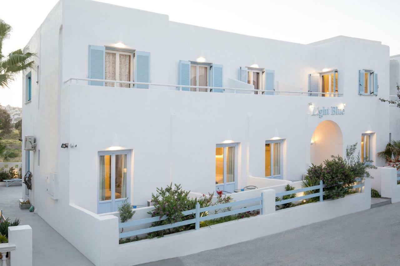 Light Blue Window Kamari Apartment ภายนอก รูปภาพ
